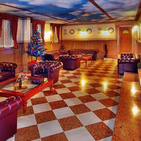 Residence Orsa Maggiore Madonna 外观 照片