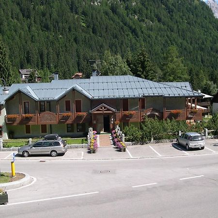 Residence Orsa Maggiore Madonna 外观 照片